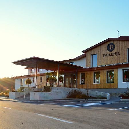 Hotel Dolenjc Ново Место Екстериор снимка