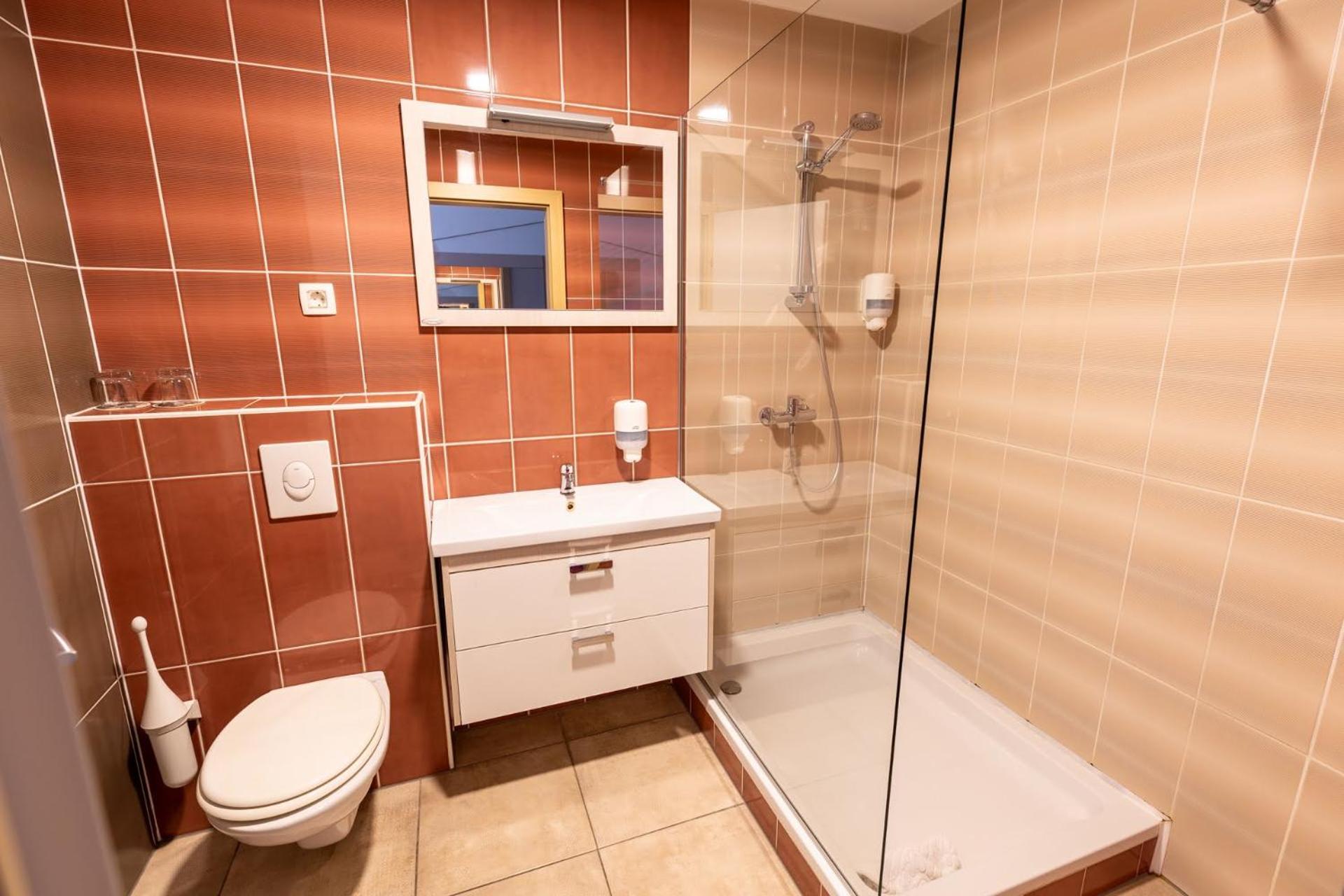 Hotel Dolenjc Ново Место Екстериор снимка