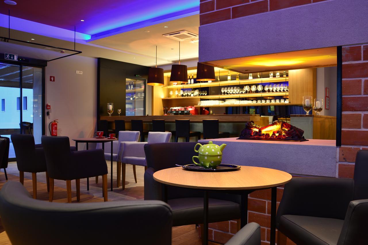 Hotel Dolenjc Ново Место Екстериор снимка